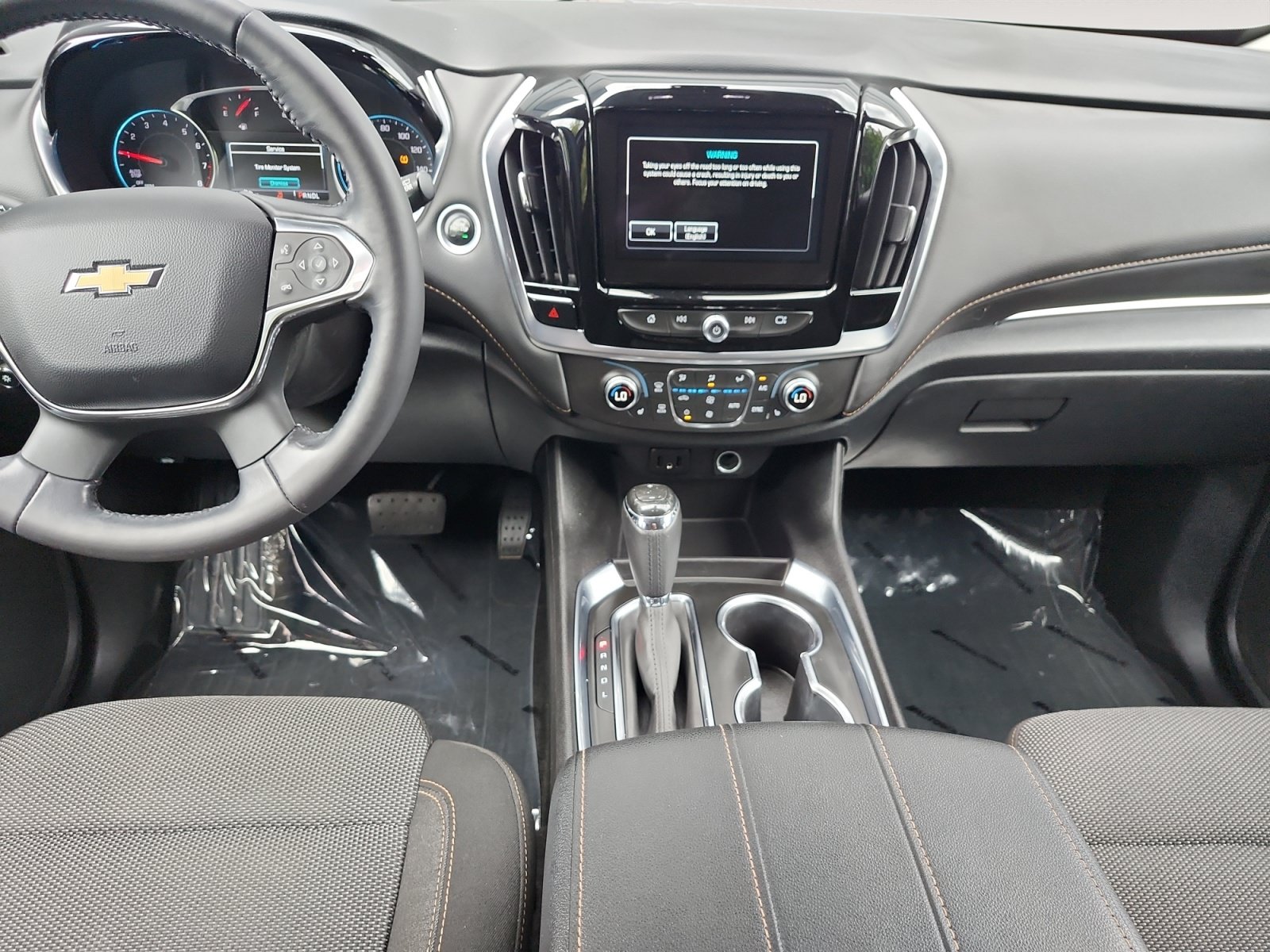 Used 2019 Chevrolet Traverse LT FWD image 11