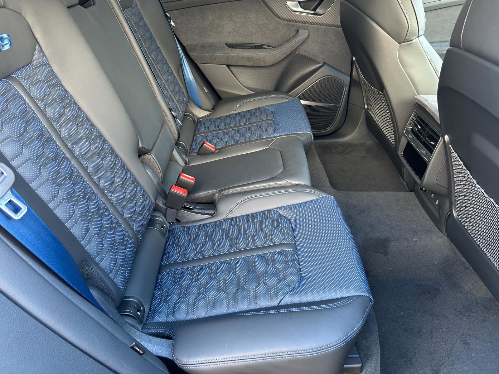 New 2026 Audi RS Q8 performance image 22