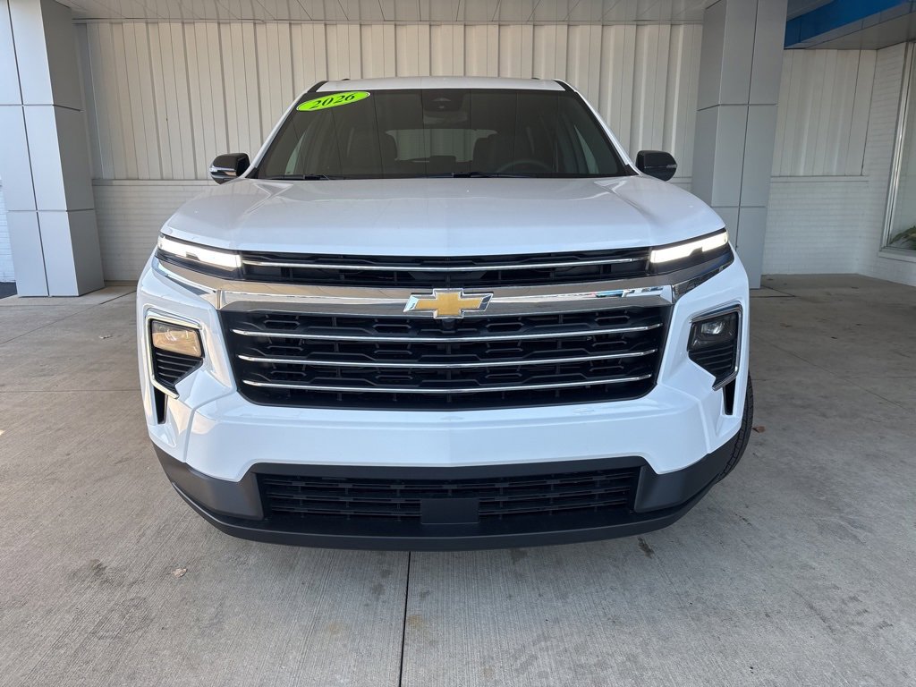 New 2026 Chevrolet Traverse LT image 2