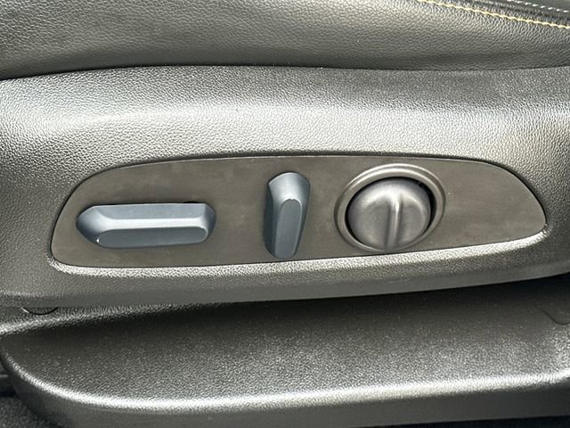 Used 2022 Chevrolet Equinox Premier w/ Redline Edition image 68