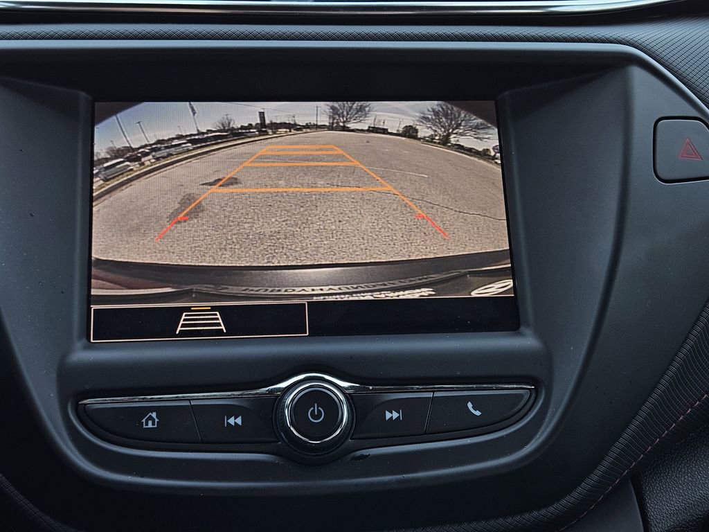 Used 2022 Chevrolet TrailBlazer RS FWD image 15