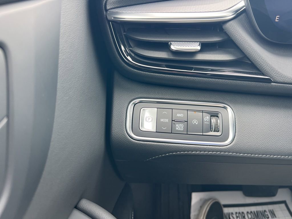 Used 2025 Buick Enclave Sport Touring image 25