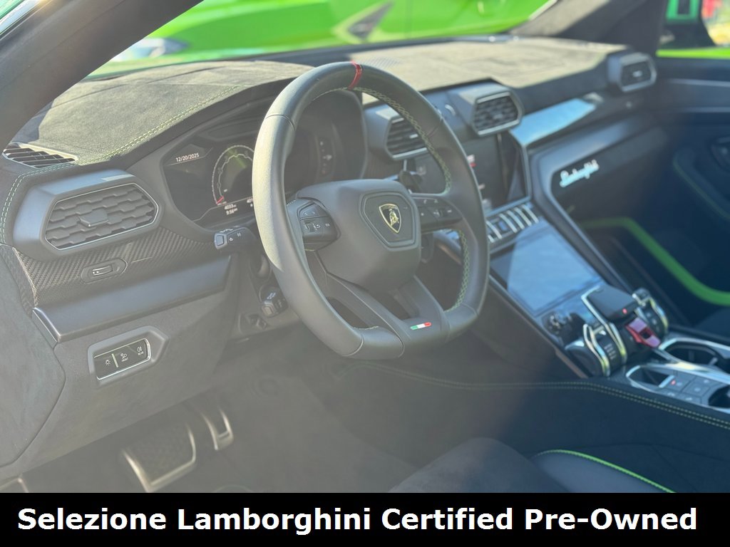 Used 2024 Lamborghini Urus Performante image 11