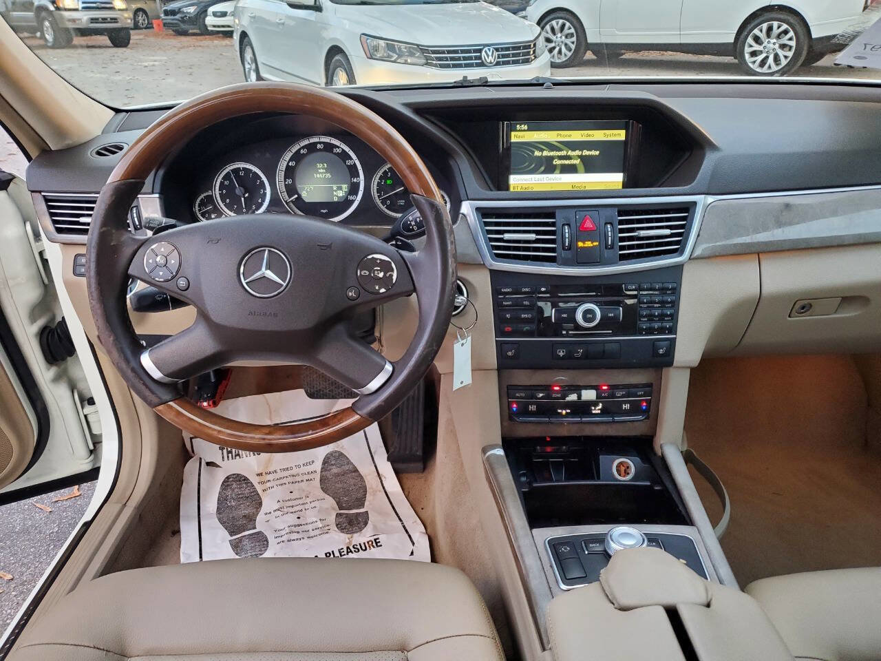 Used 2011 Mercedes-Benz E 350 4MATIC Sedan image 18