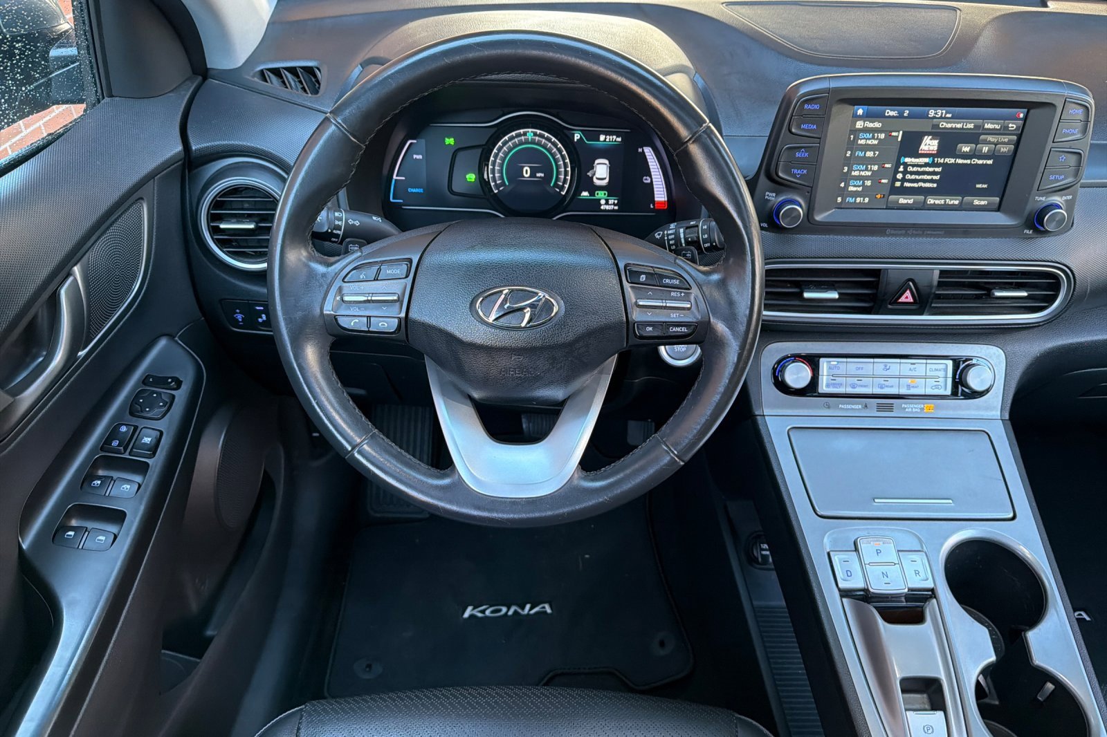 Used 2020 Hyundai Kona Limited image 18