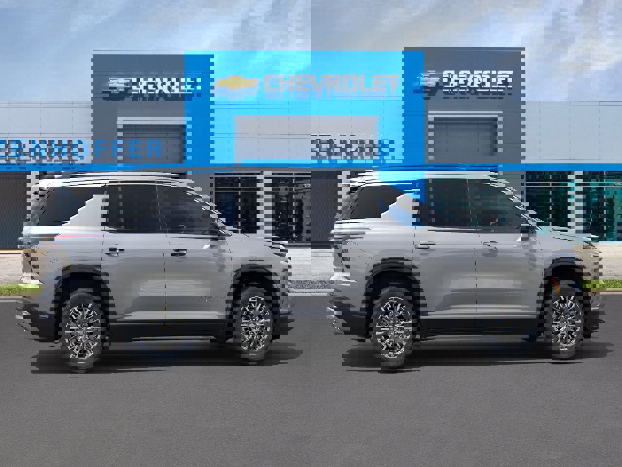 New 2026 Chevrolet Traverse LT w/ Driver Confidence Package FWD image 5