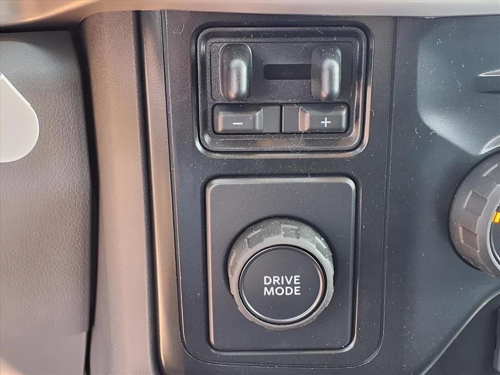 New 2024 Ford F550 2WD Regular Cab Super Duty image 12