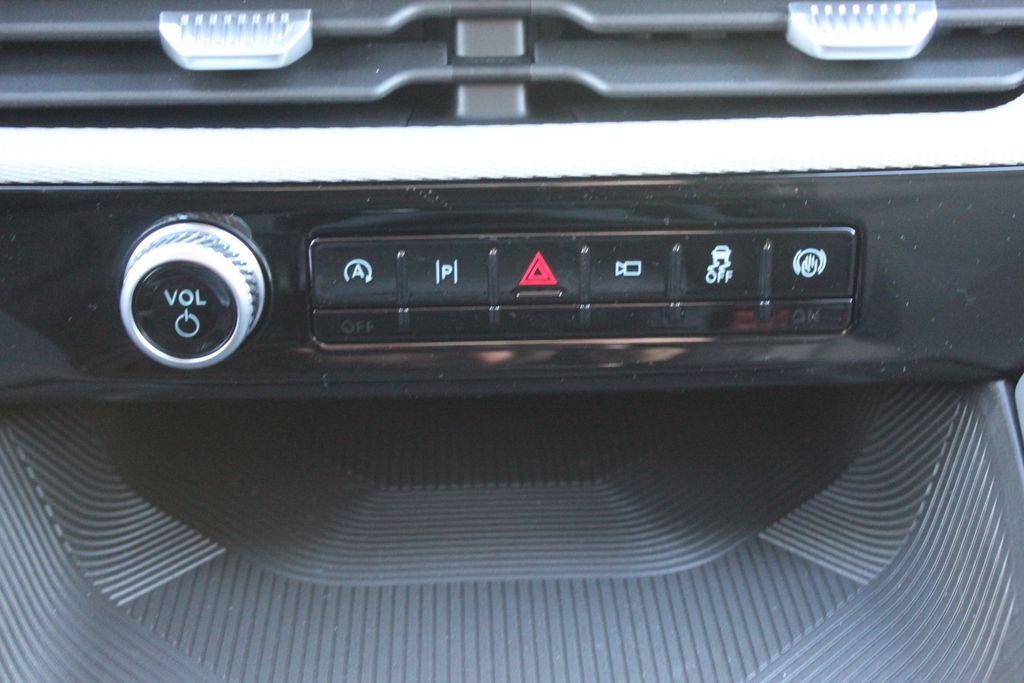 New 2026 Ford Explorer Active AWD/4WD image 35