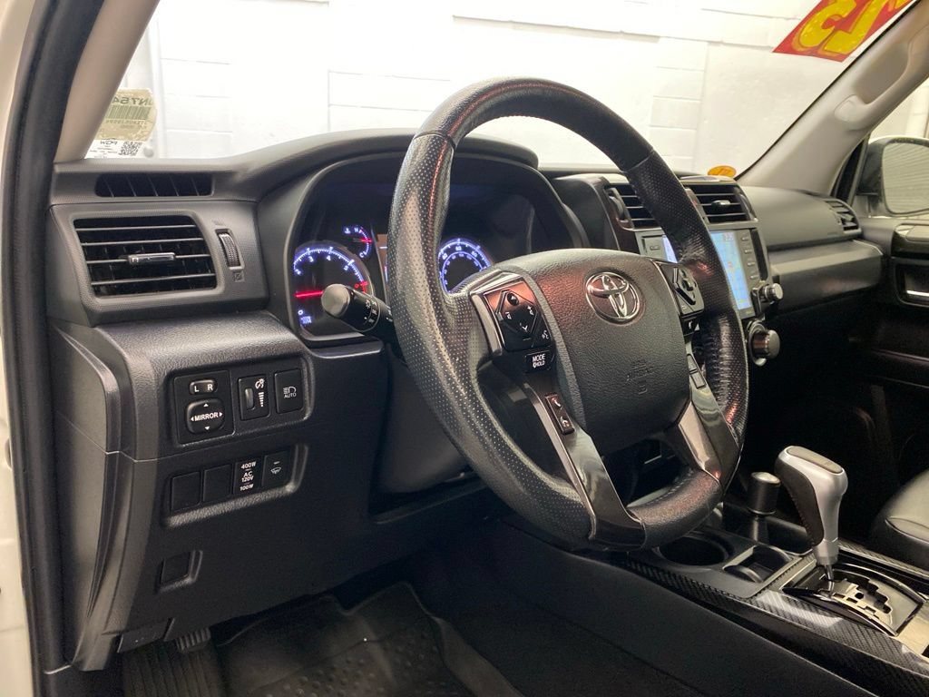 Used 2023 Toyota 4Runner TRD Off-Road Premium AWD/4WD image 19