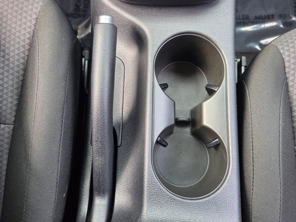 Used 2025 Kia Soul LX image 18