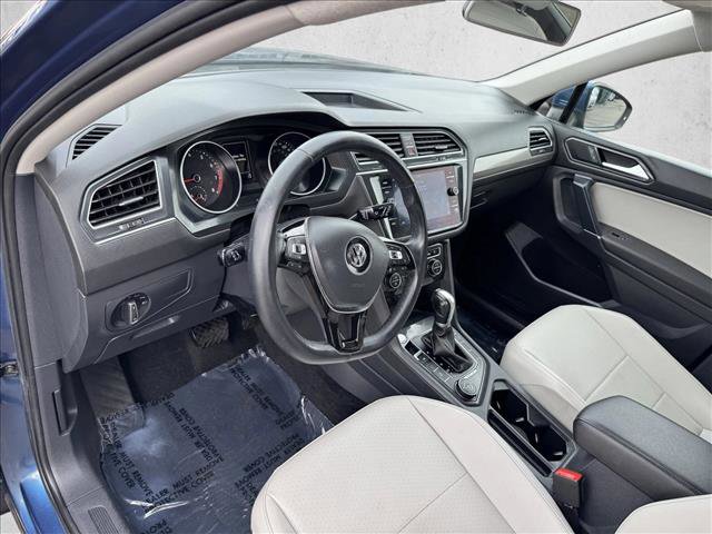 Used 2018 Volkswagen Tiguan SE image 11