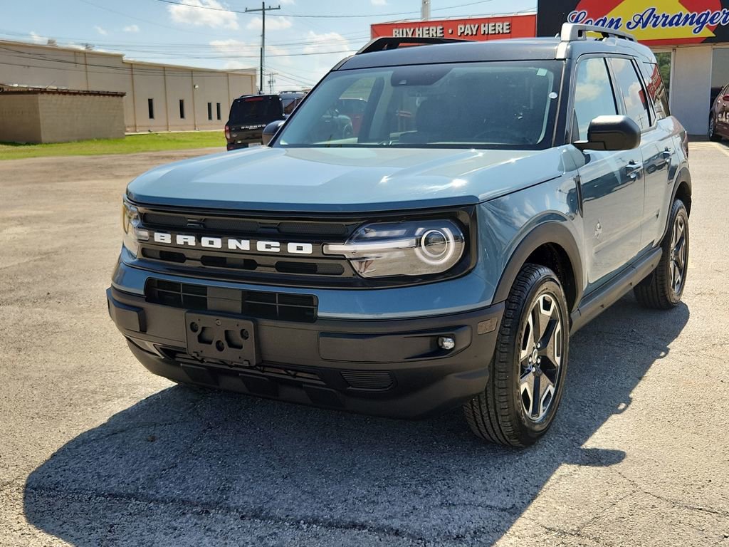 Used 2023 Ford Bronco Sport Outer Banks w/ Tech Package image 4