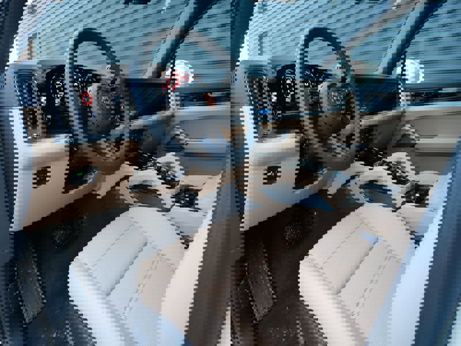 New 2026 Porsche Cayenne Coupe image 4