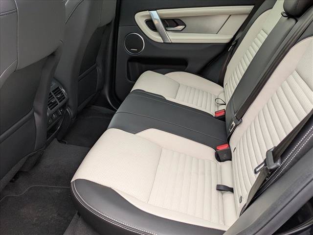 Used 2026 Land Rover Discovery Sport Landmark AWD/4WD image 17