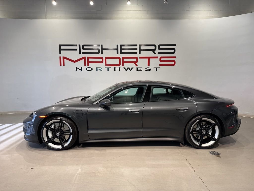 Used 2024 Porsche Taycan 4S w/ Premium Package image 9