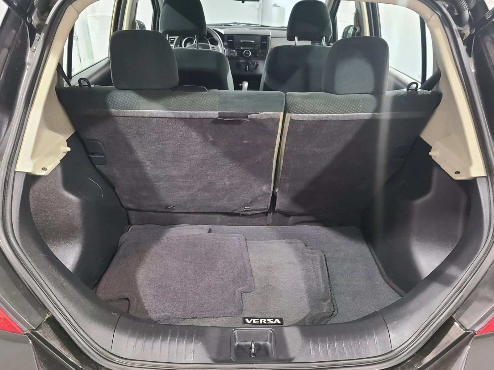 Used 2012 Nissan Versa 1.8 S w/ Plus Pkg FWD image 14