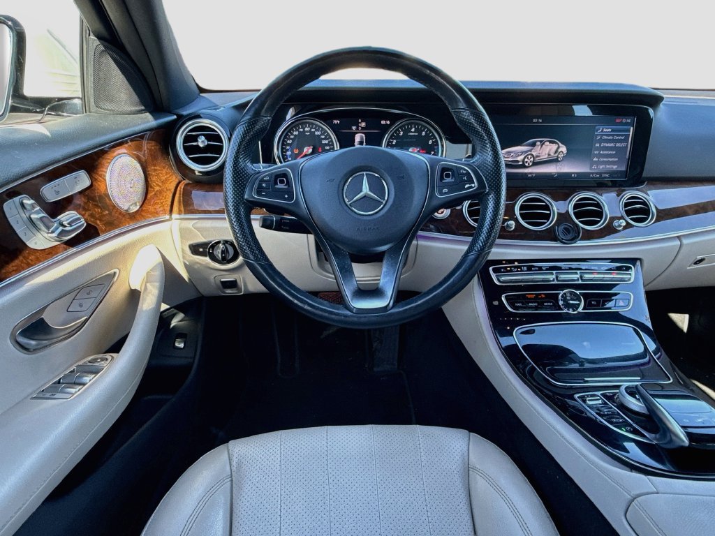Used 2017 Mercedes-Benz E 300 4MATIC image 27