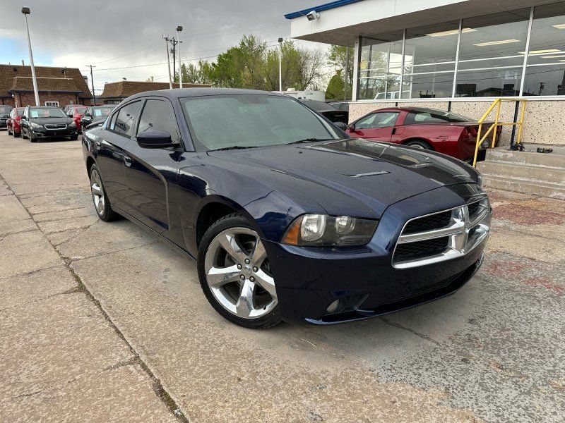 Used 2014 Dodge Charger SXT Plus RWD image 1
