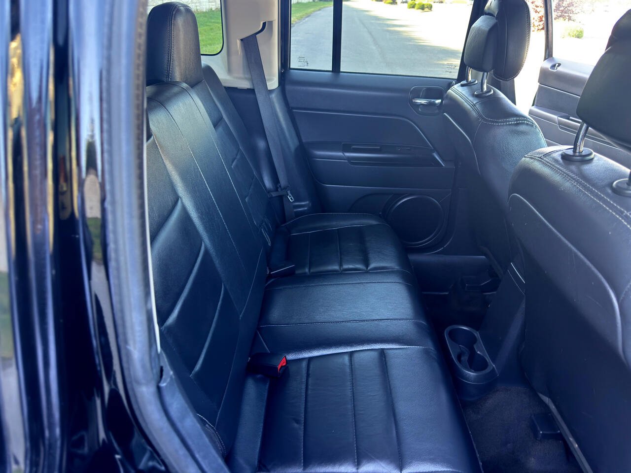 Used 2015 Jeep Patriot High Altitude image 27