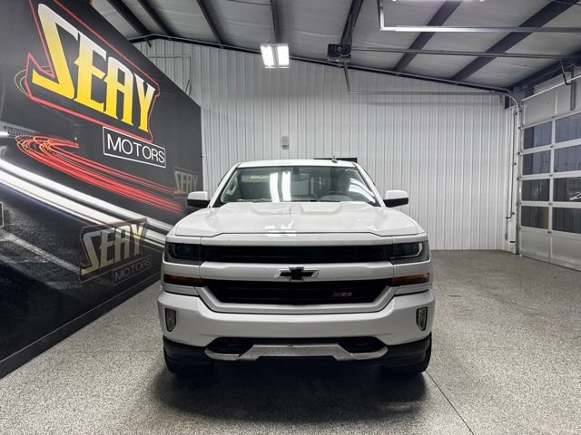 Used 2018 Chevrolet Silverado 1500 LT w/ All Star Edition AWD/4WD image 14