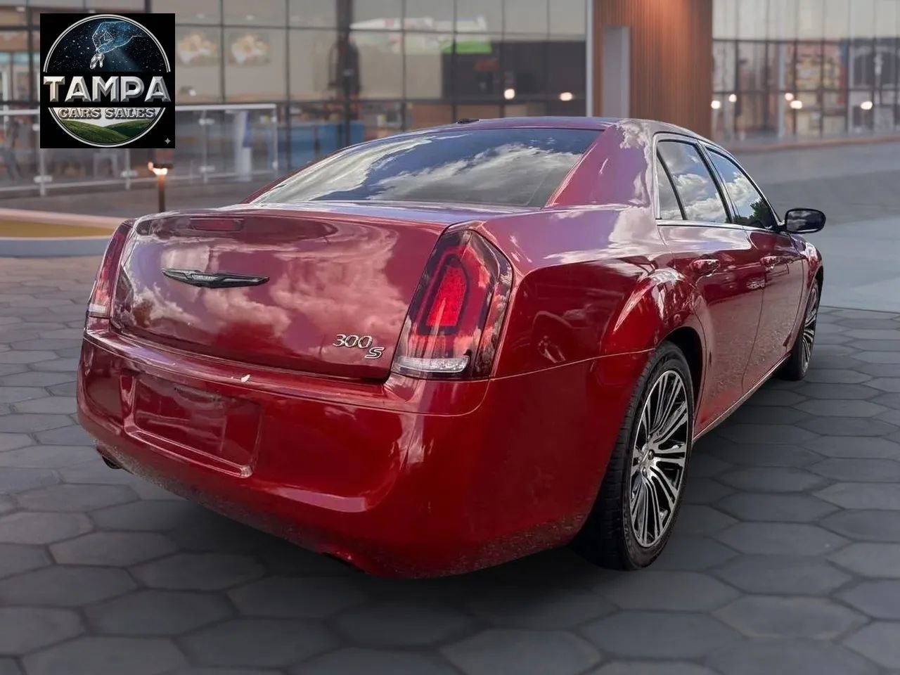 Used 2012 Chrysler 300 S w/ Luxury Group RWD image 13