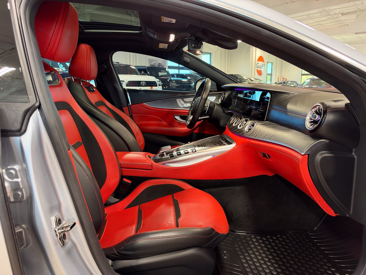Used 2021 Mercedes-Benz AMG GT 43 image 46