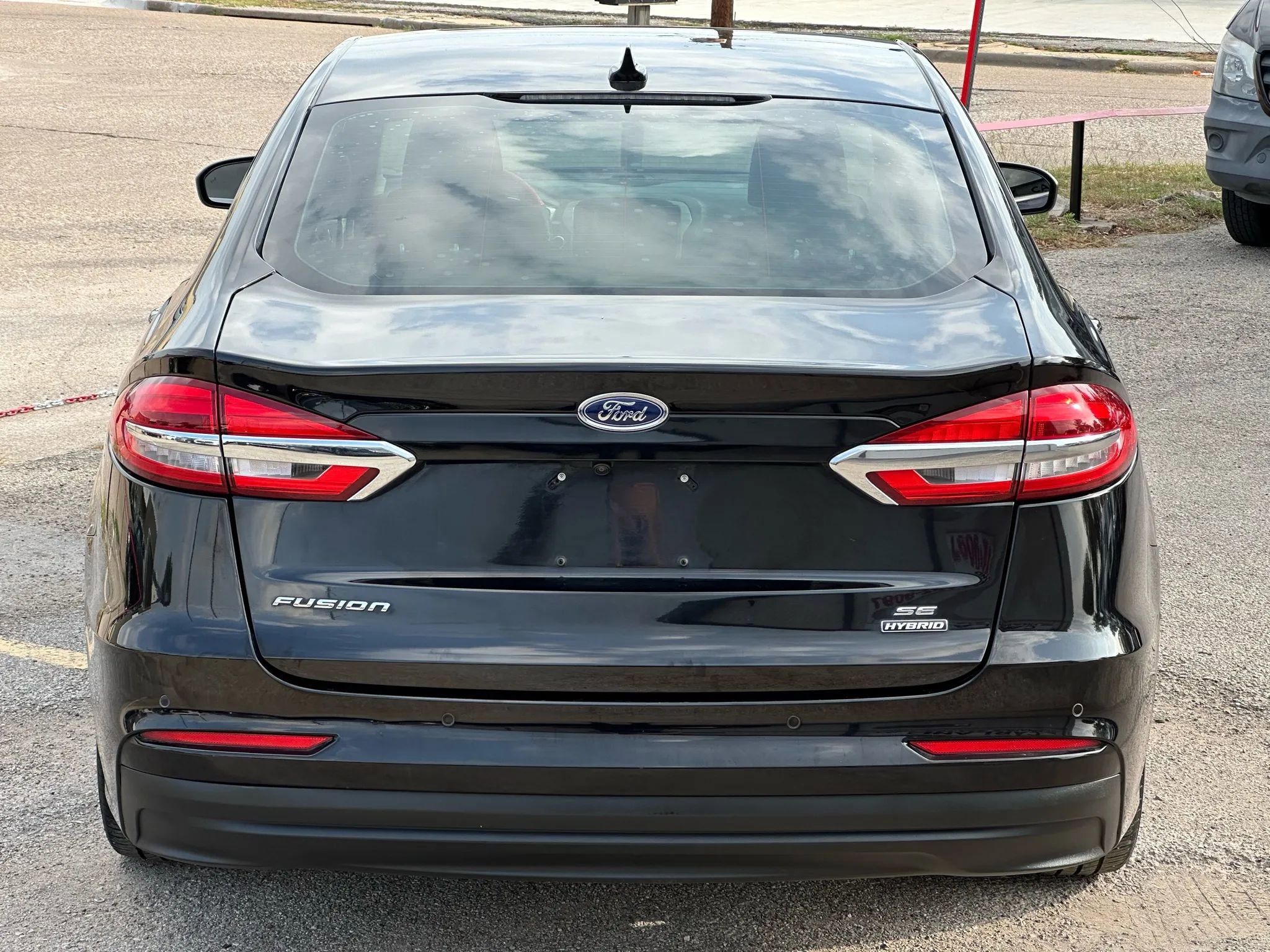 Used 2020 Ford Fusion SE image 5