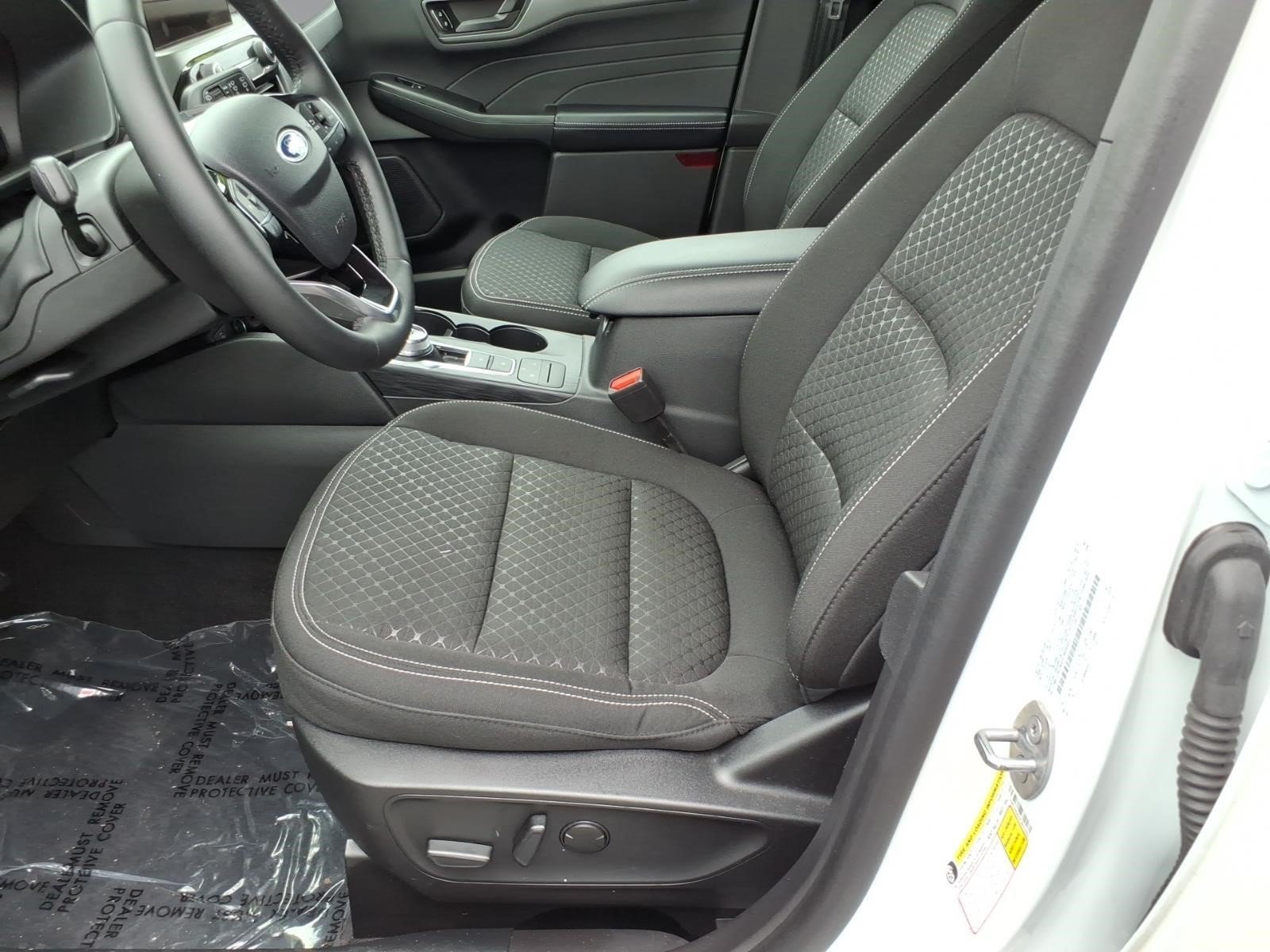 Used 2023 Ford Escape Active AWD/4WD image 11