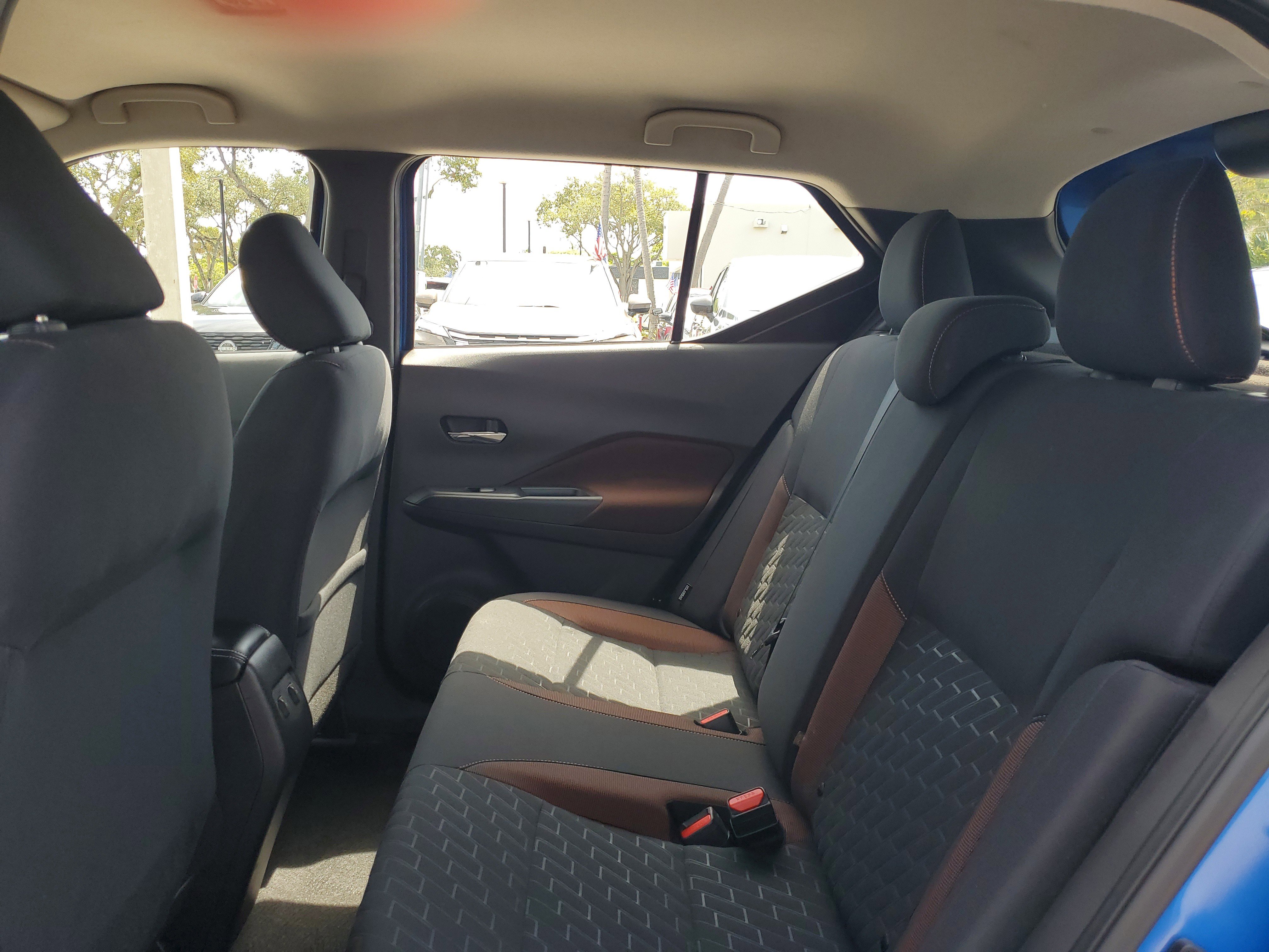 Certified 2023 Nissan Kicks SR image 12