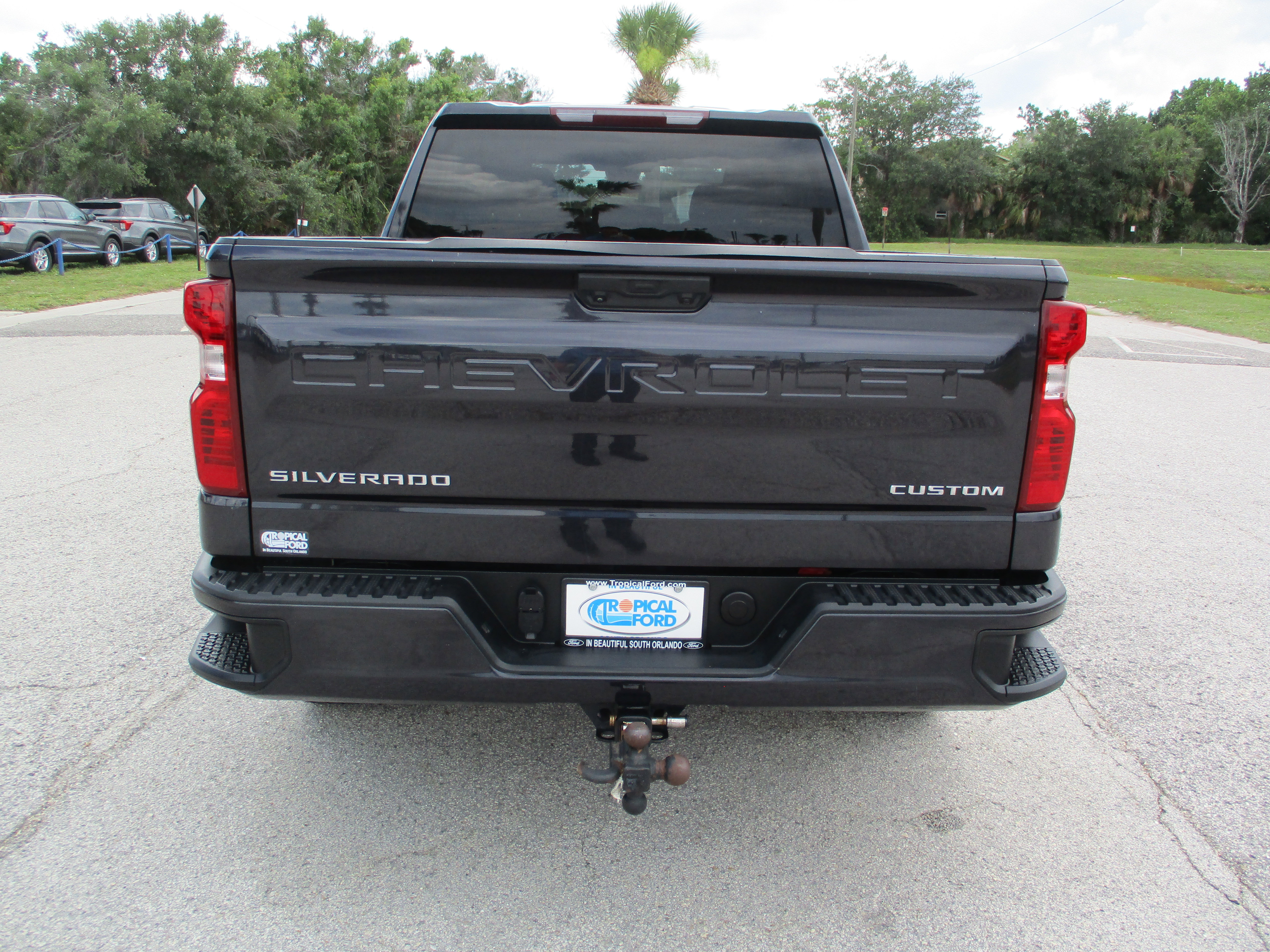 Used 2023 Chevrolet Silverado 1500 Custom image 6