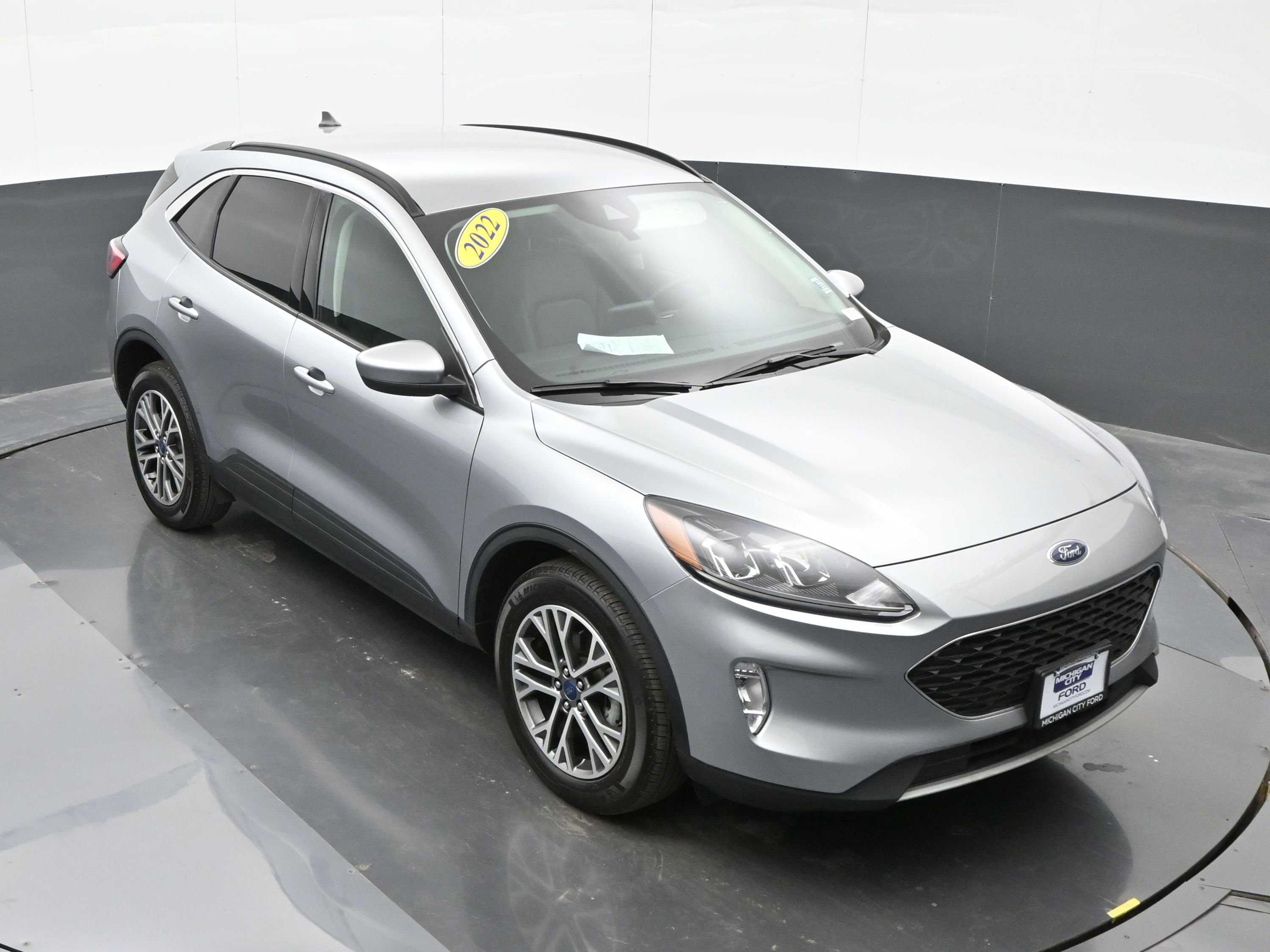 Used 2022 Ford Escape SEL image 30