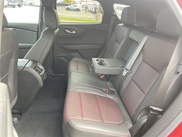 Used 2023 Chevrolet Blazer RS w/ Enhanced Convenience Package image 7