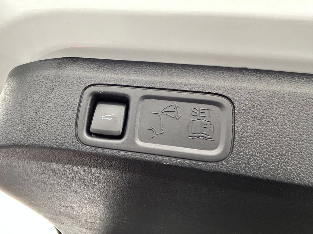 Used 2024 Ford Expedition Max Limited RWD image 20