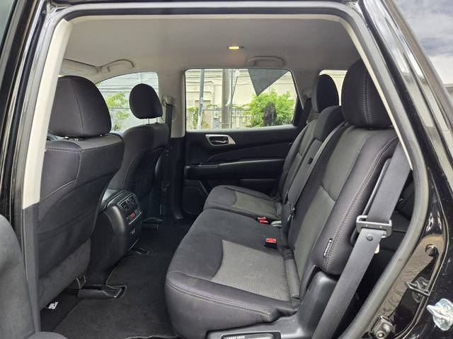 Used 2020 Nissan Pathfinder S image 15