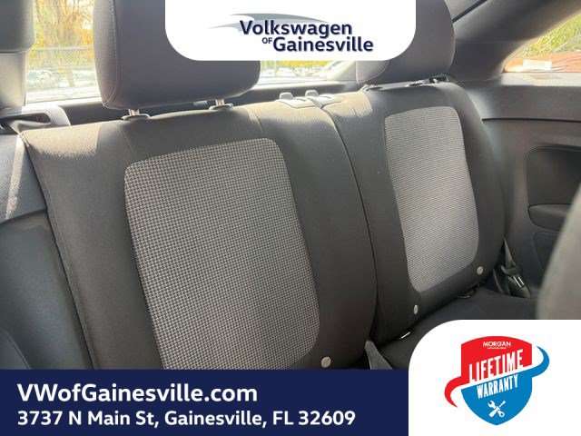 Used 2019 Volkswagen Beetle 2.0T S FWD image 10