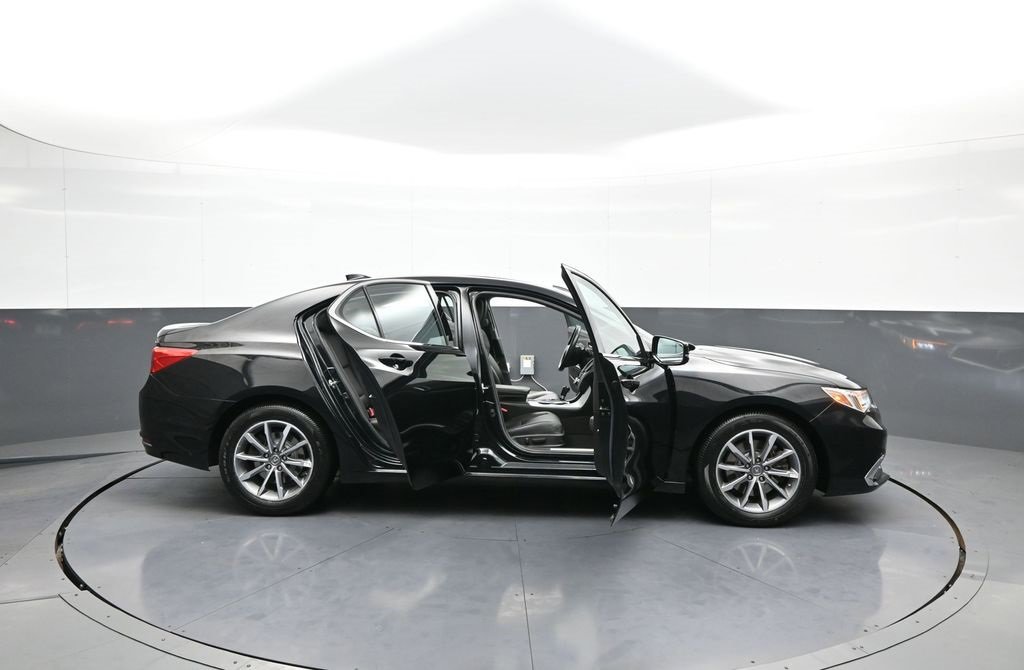 Used 2020 Acura TLX w/ Technology Package image 41