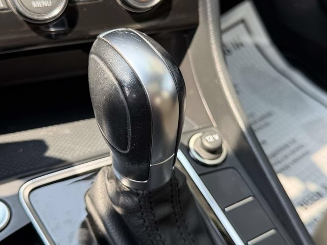 Used 2019 Volkswagen Jetta SE FWD image 31