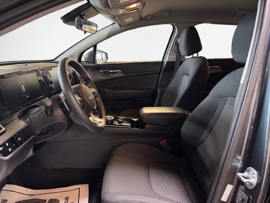 Certified 2023 Kia Sportage LX AWD/4WD image 12