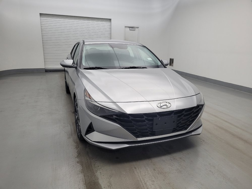 Used 2023 Hyundai Elantra SEL w/ Convenience Package FWD image 14