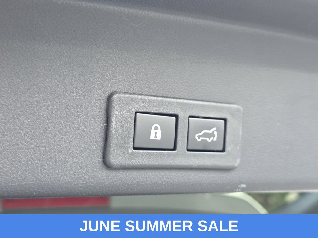 Used 2022 Subaru Ascent Limited w/ Technology Package AWD/4WD image 16