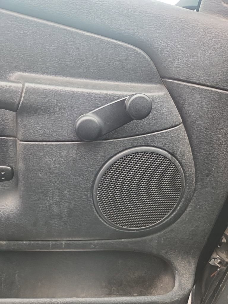 Used 2003 Dodge Ram 1500 Truck ST image 8