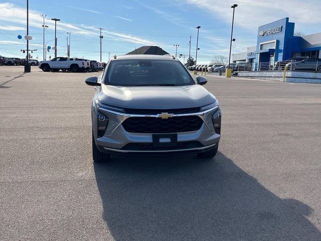 Certified 2025 Chevrolet Trax LT w/ LT Convenience Package image 10