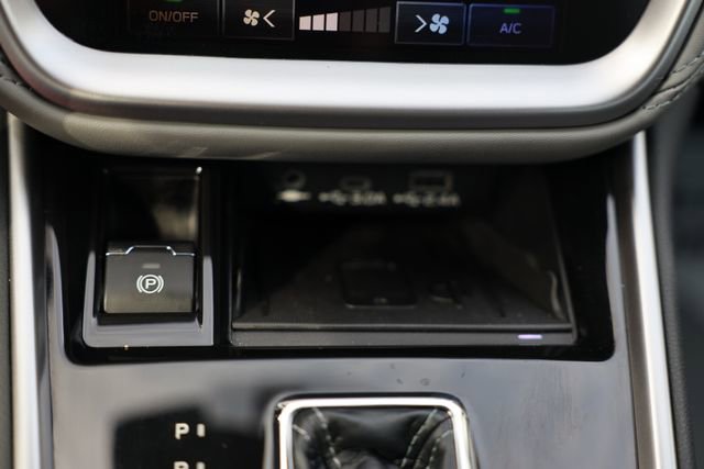 Certified 2023 Subaru Outback Limited image 40