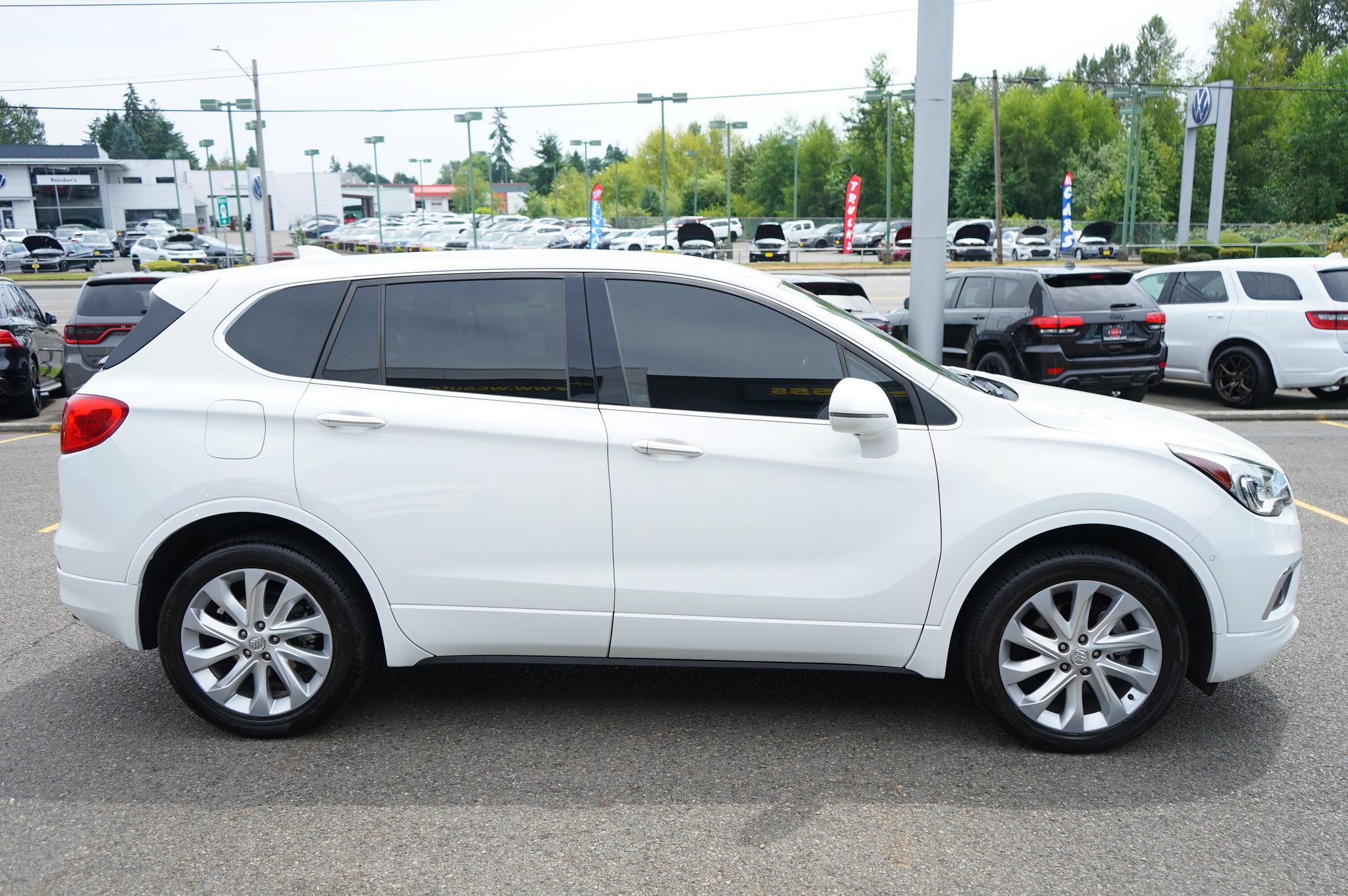 Used 2017 Buick Envision Premium w/ Driver Confidence Package AWD/4WD image 6