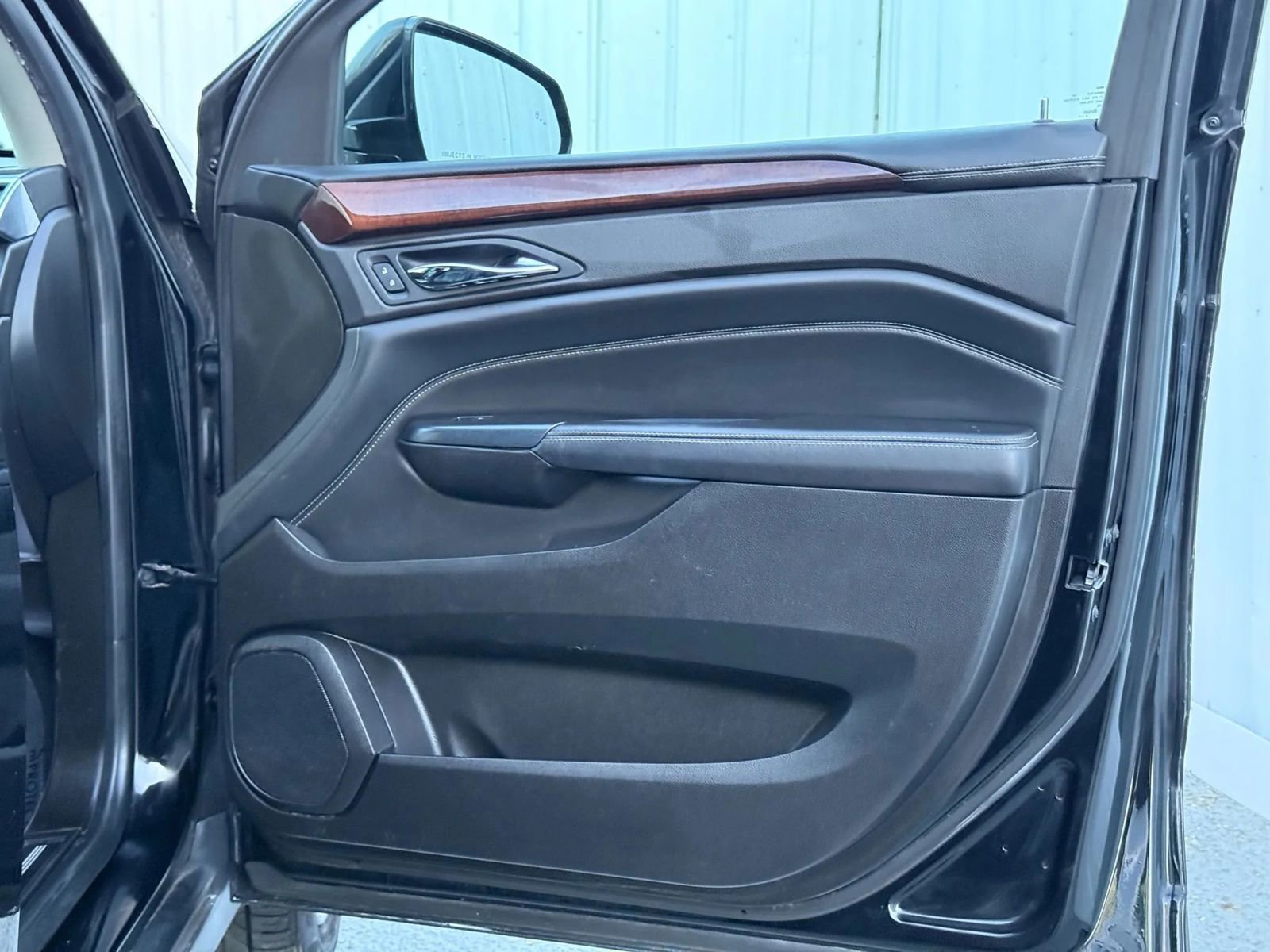 Used 2015 Cadillac SRX Performance w/ Driver Awareness Package image 20