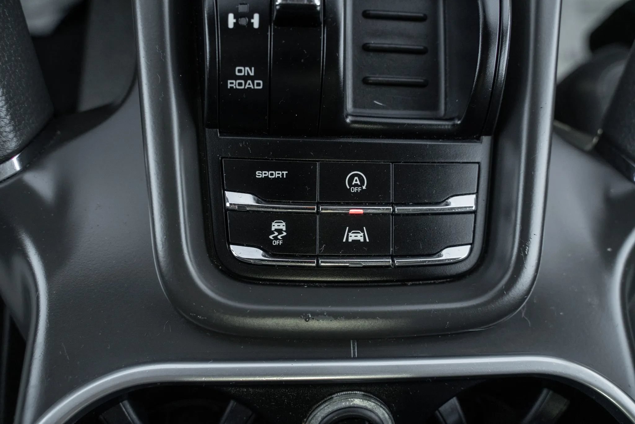 Used 2017 Porsche Cayenne AWD/4WD image 39