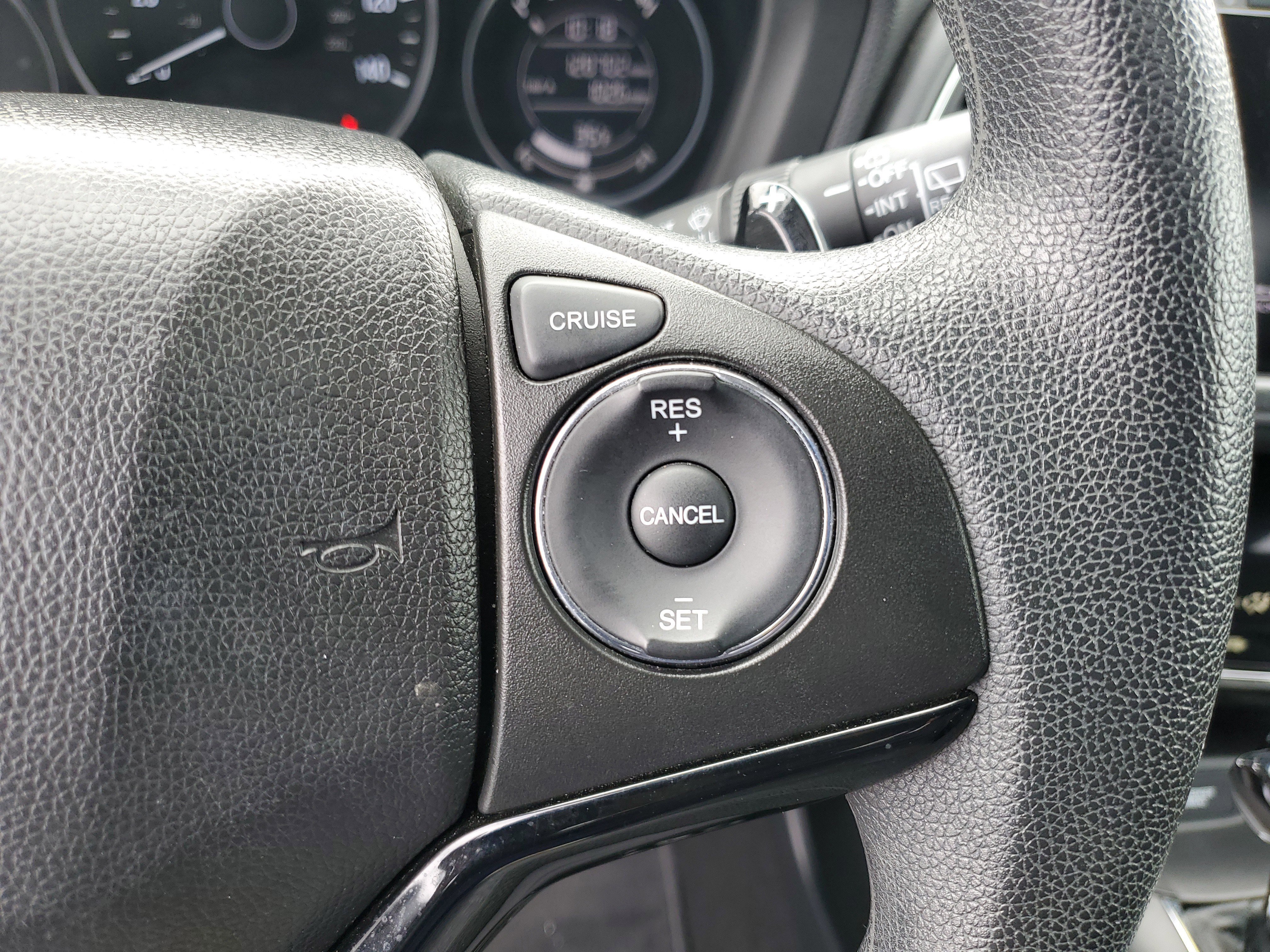 Used 2018 Honda HR-V EX image 21