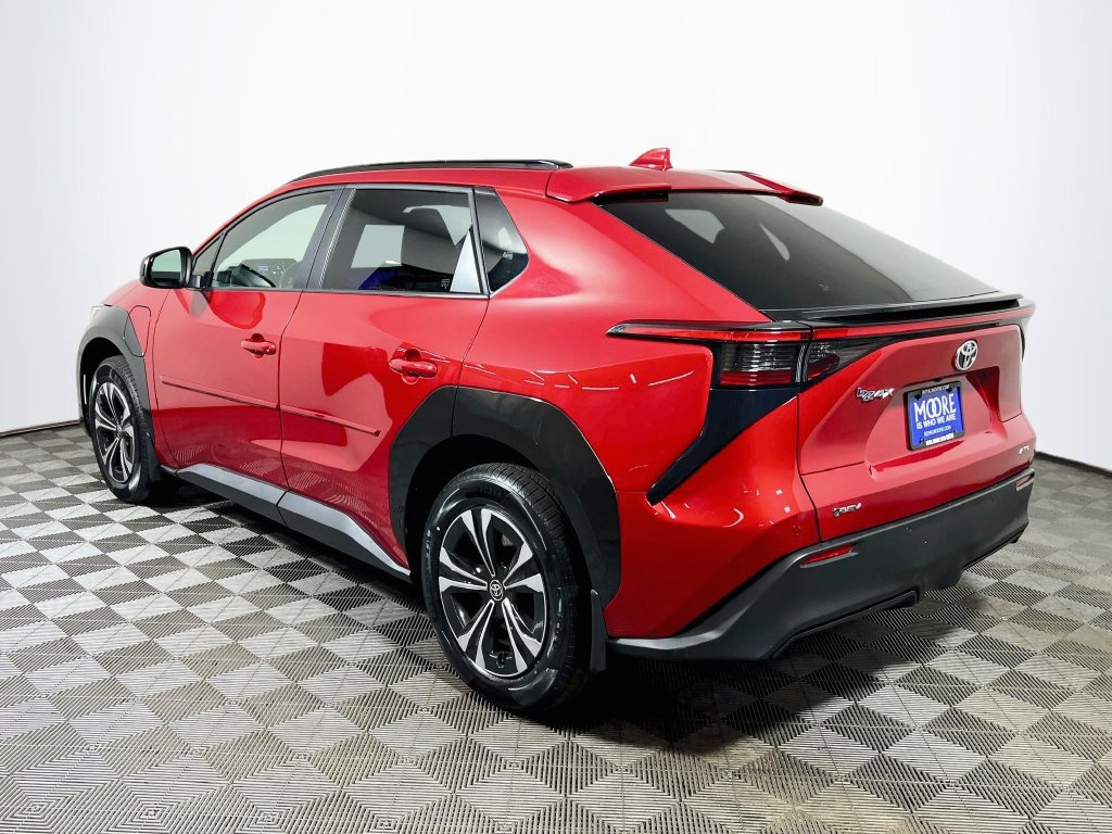 Certified 2024 Toyota bZ4X AWD w/ Weather Package image 5