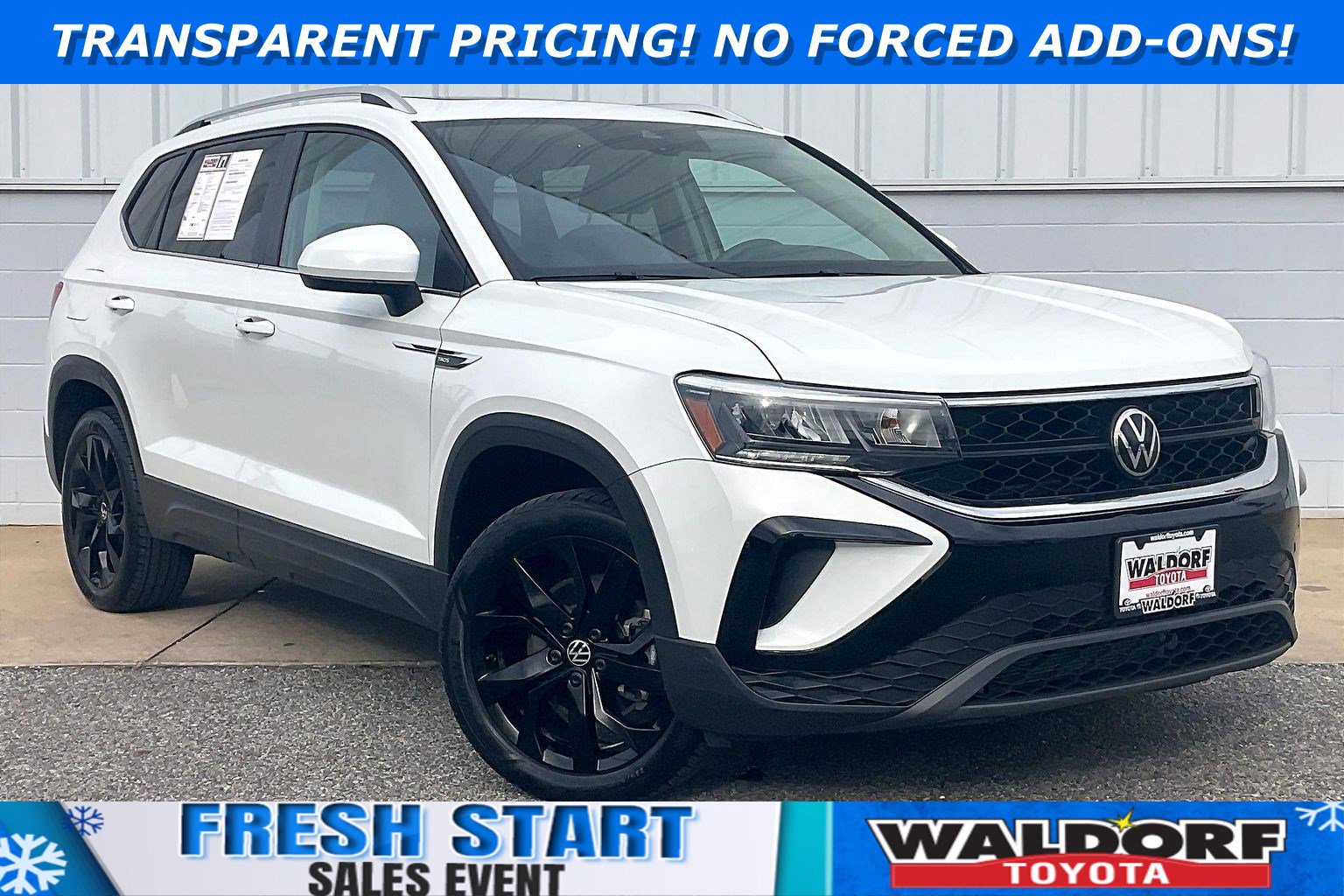 Used 2024 Volkswagen Taos SE image 1