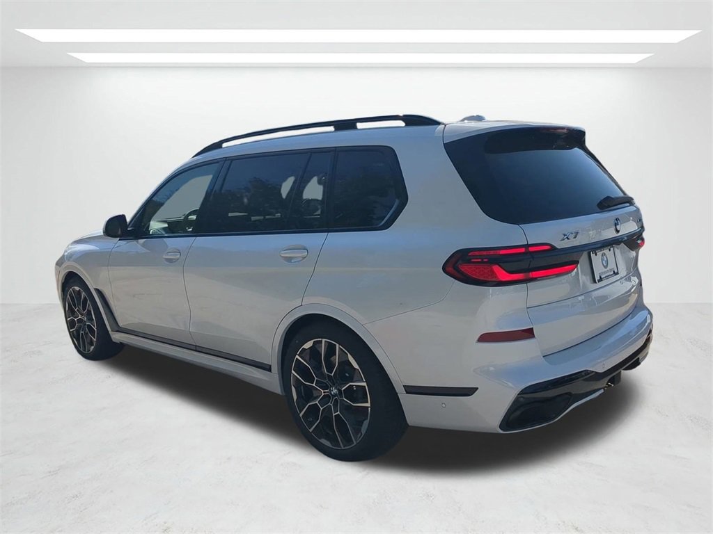 New 2026 BMW X7 xDrive40i w/ Executive Package image 6